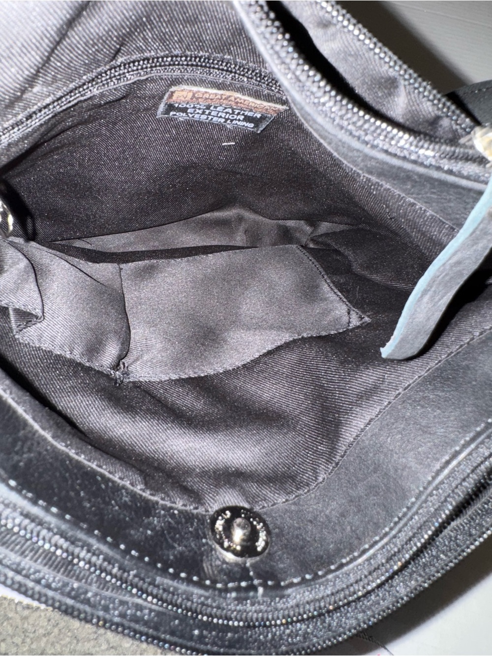 Black Leather Crossbody Bag - Classic Everyday Shoulder Bag - Picture 4 of 5